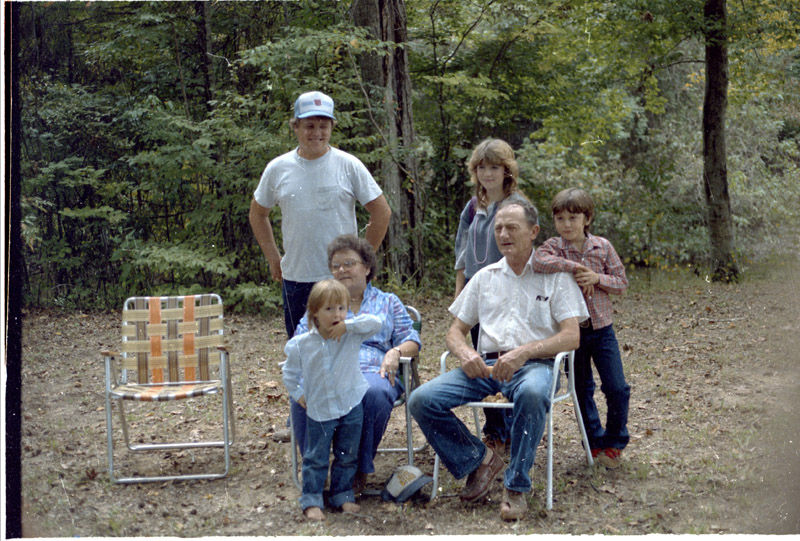 james-miller-with-family-members---fall-1984.jpg