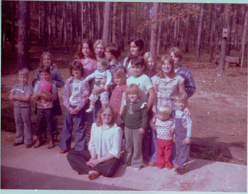 elbrey-&-oma's-grandchildren-(c)-1977.jpg