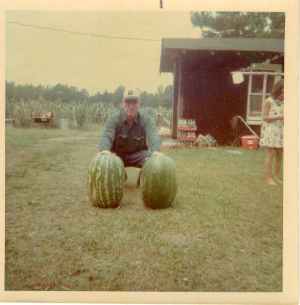 elbrey-with-watermelons,-(c)-1971.jpg
