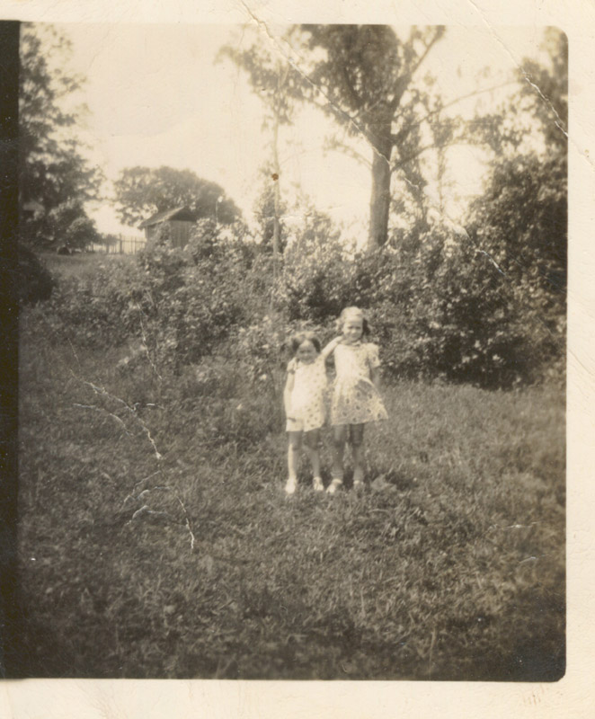 janice-&-jo-ann,-1944.jpg